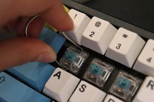 Cách thay switch bàn phím cơ tại nhà cho người mới