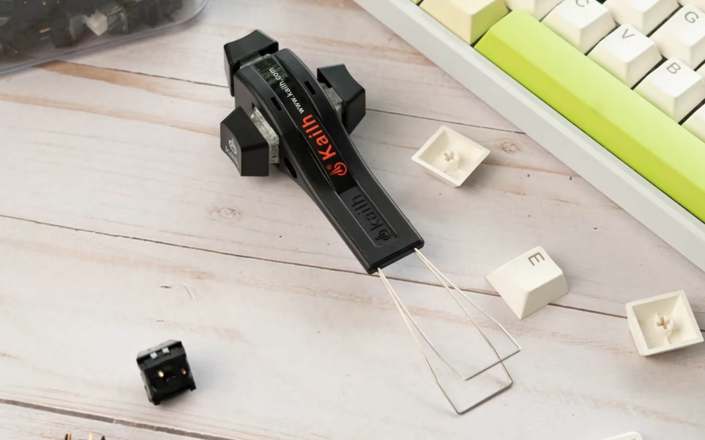 Cách thay switch bàn phím cơ tại nhà cho người mới