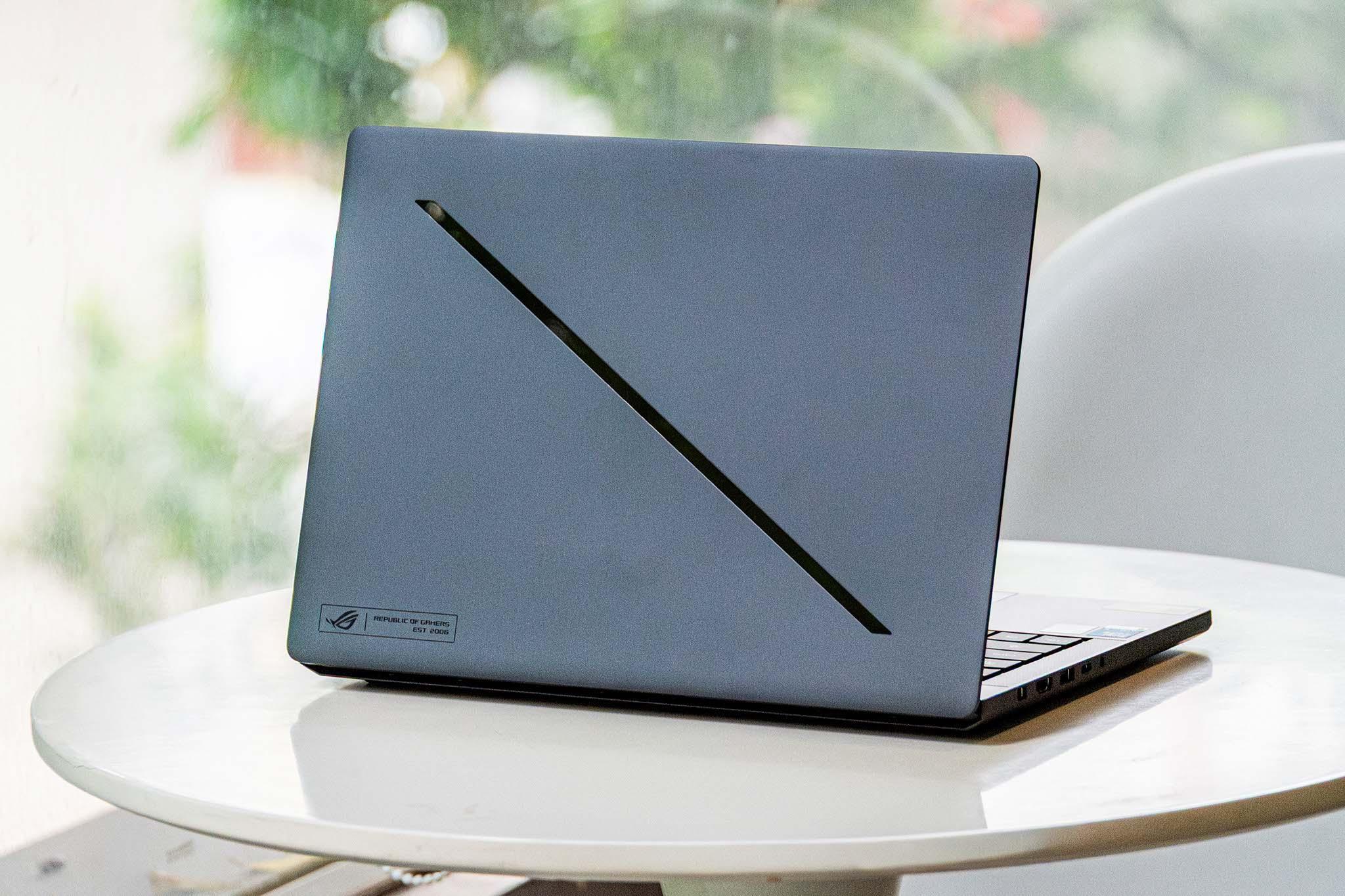 ASUS ROG chính thức ra mắt bộ ba ROG Zephyrus Duo, Zephyrus G14 và Zephyrus G16 trang bị Intel Panther Lake và RTX 50 Series tại Việt Nam