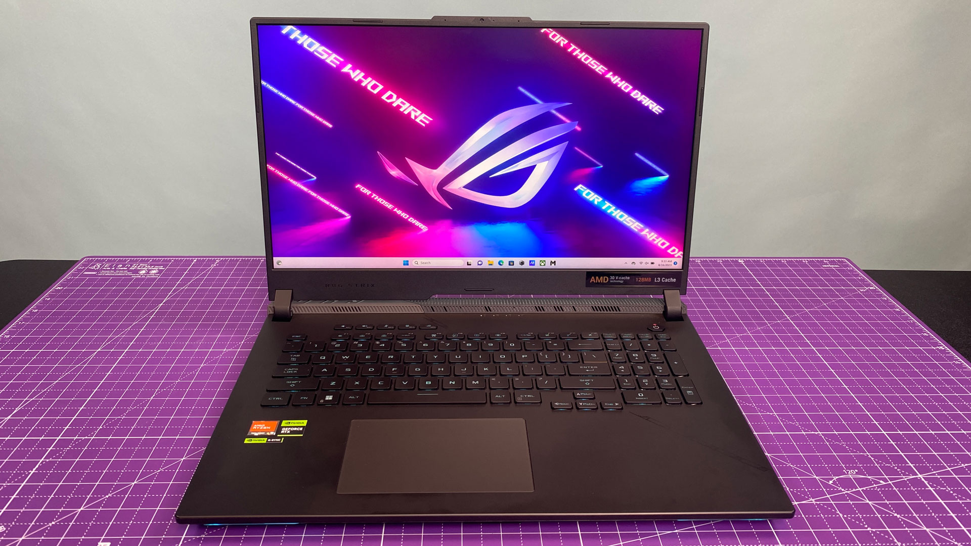 Đánh giá Asus ROG Strix Scar 17 X3D: Sức mạnh công nghệ 3D V-Cache trên laptop gaming